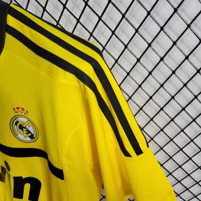 Real Madrid Goalkeeper Jersey Yellow 11/12 - Retro Version