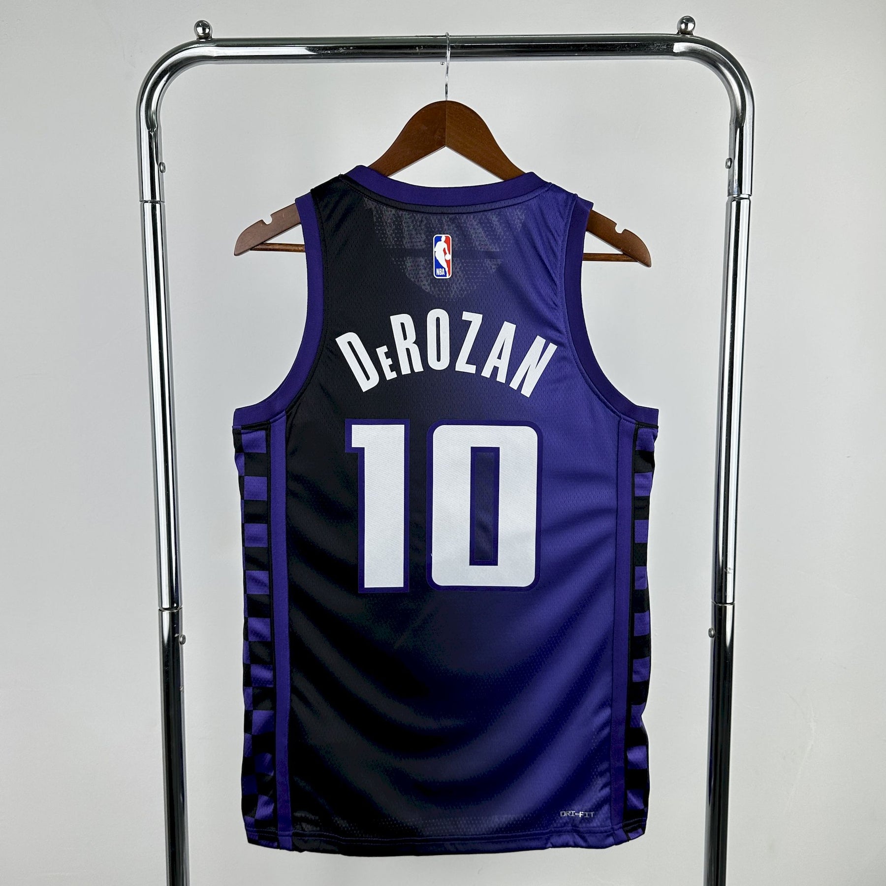 Sacramento Kings 2024/25 Statement Edition Purple