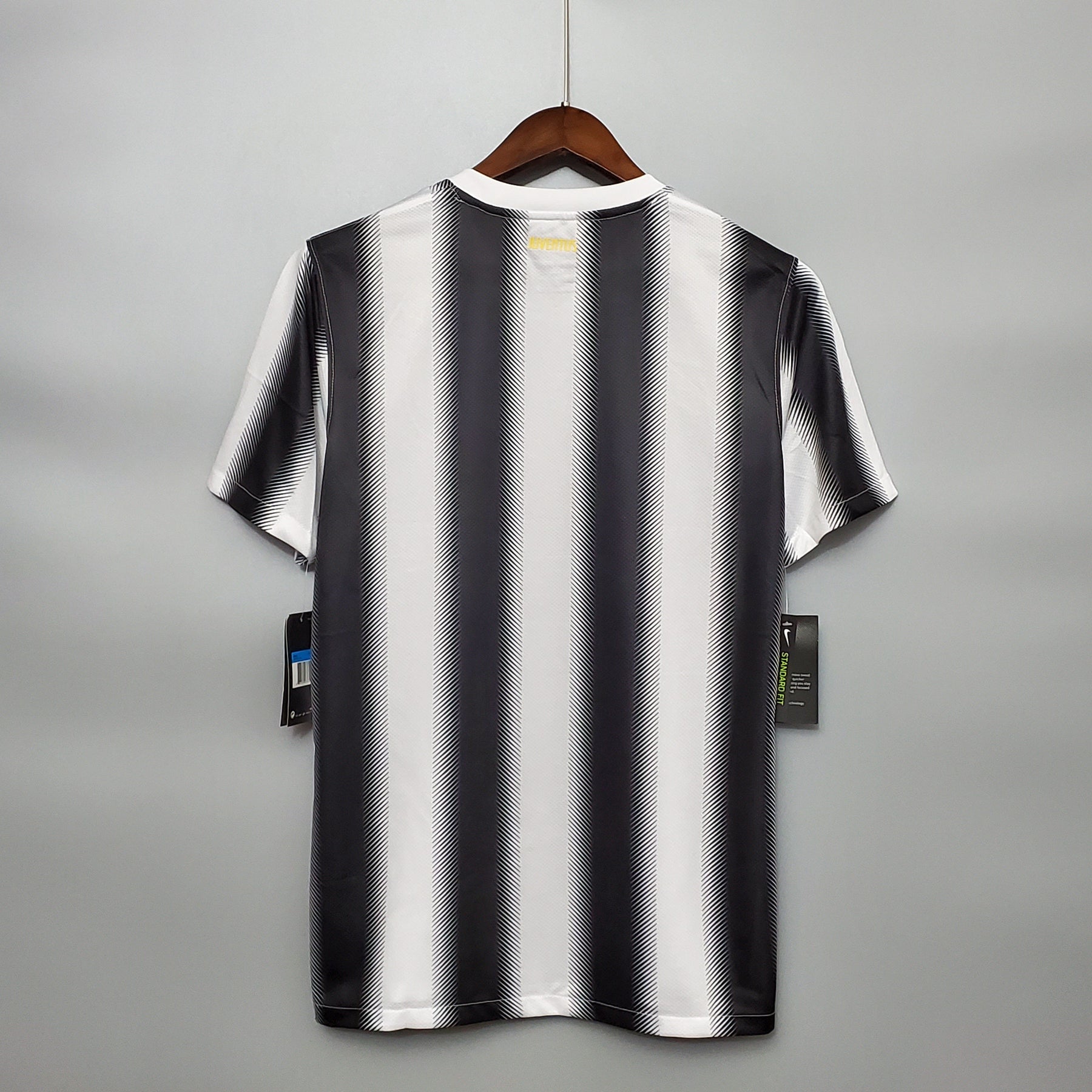 Juventus Home Jersey 11/12 - Retro Version