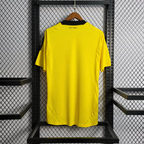 Real Madrid Goalkeeper Jersey Yellow 11/12 - Retro Version