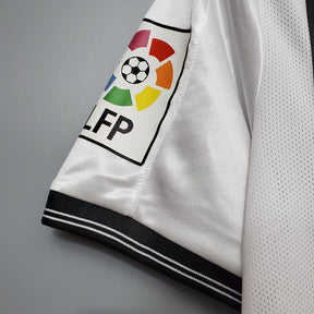 Valencia Home Jersey 01/02 - Retro Version