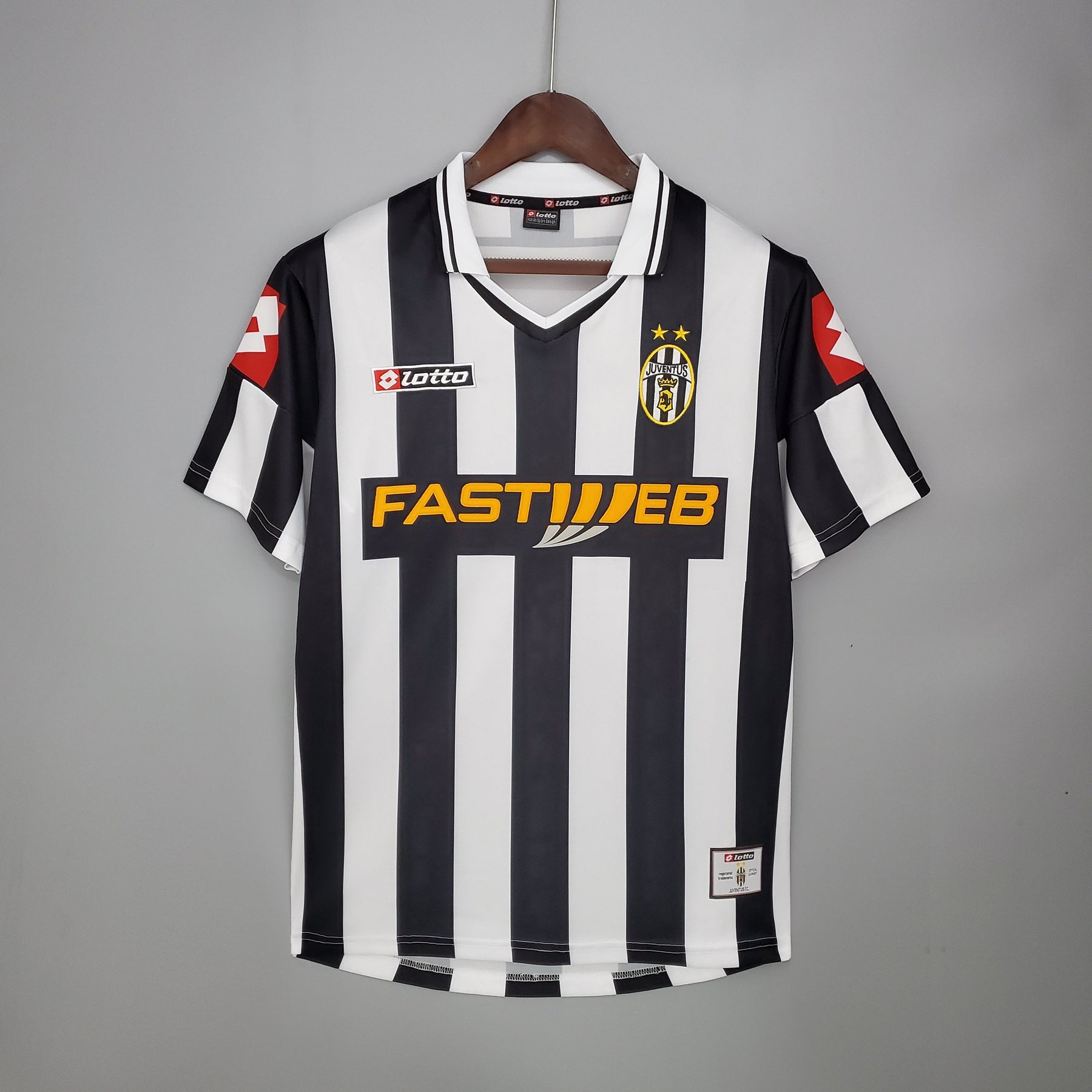 Juventus Home Jersey 01/02 - Retro Version