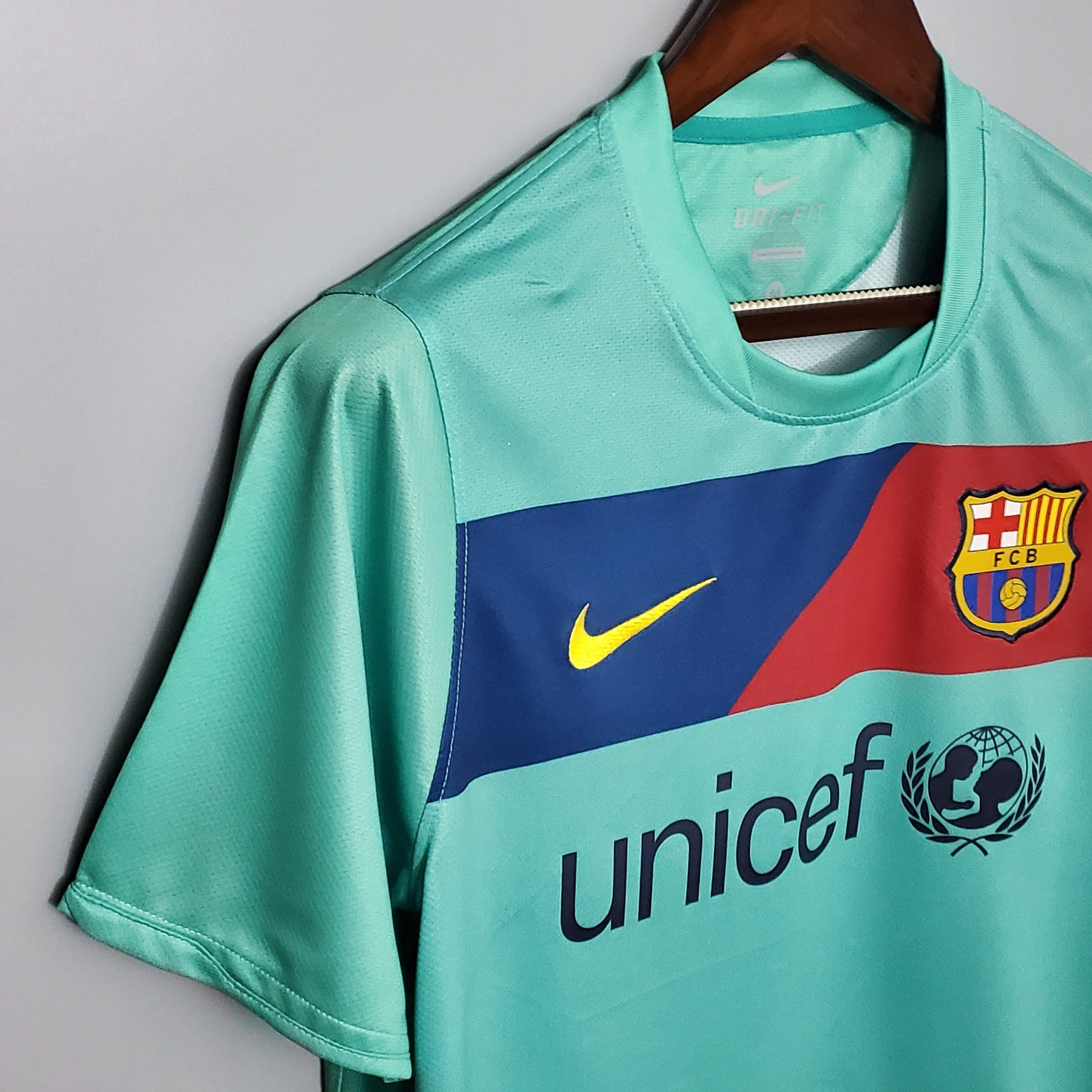 Jersey Barcelona Reserve 10/11 - Retro Version