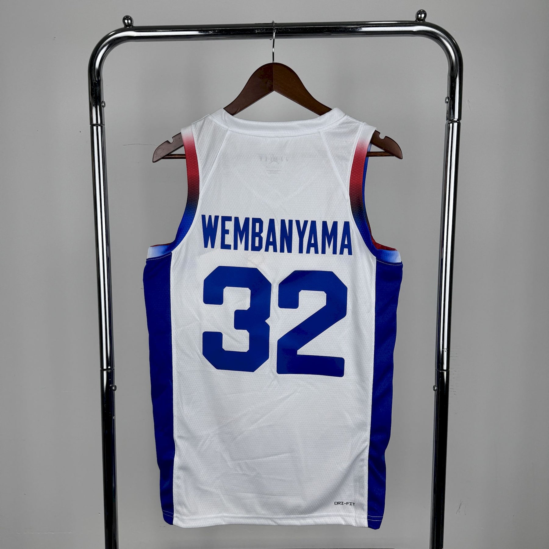 France 24/25 Limited Home WEMBANYANA#32