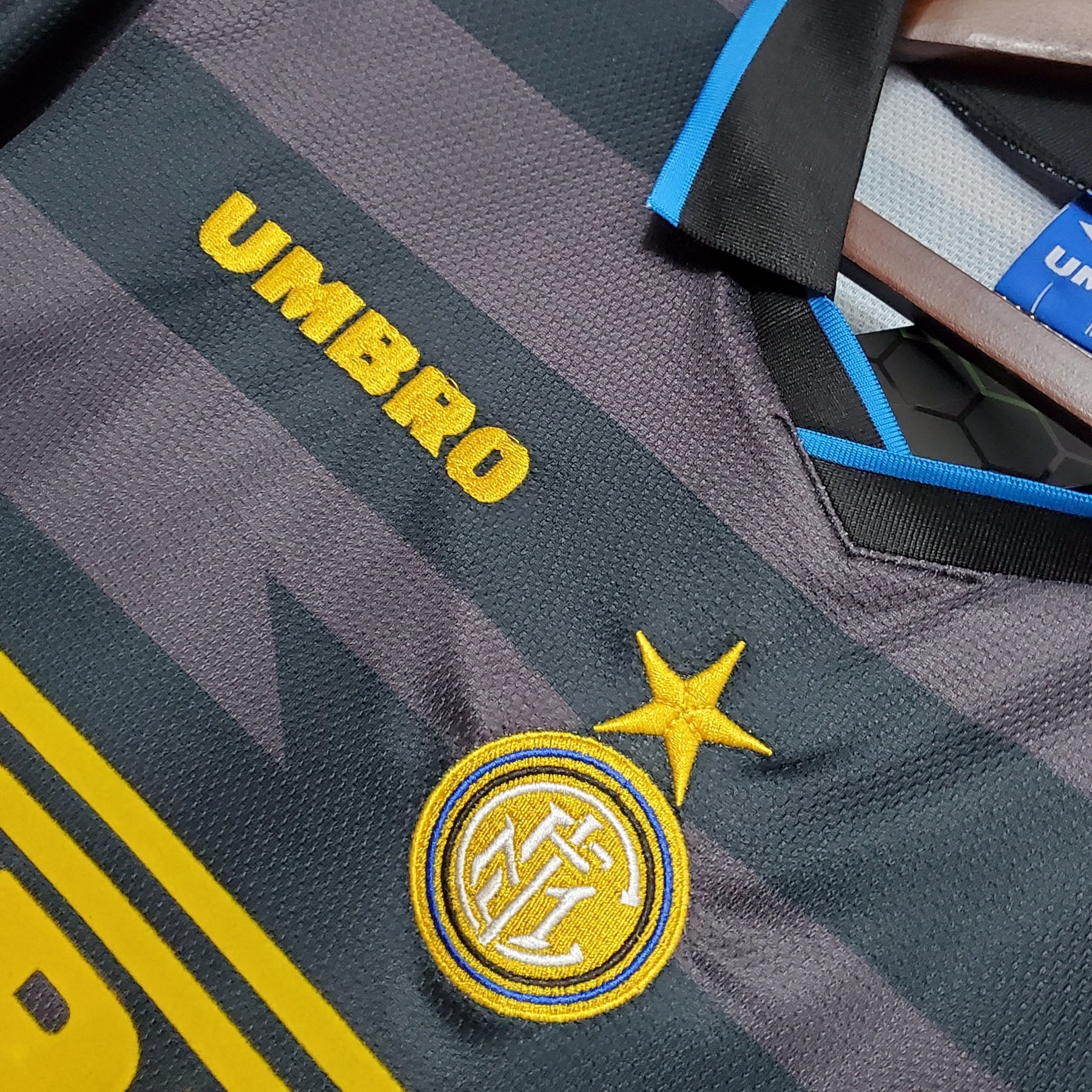 Inter Milan Away Shirt 97/98 - Retro Version