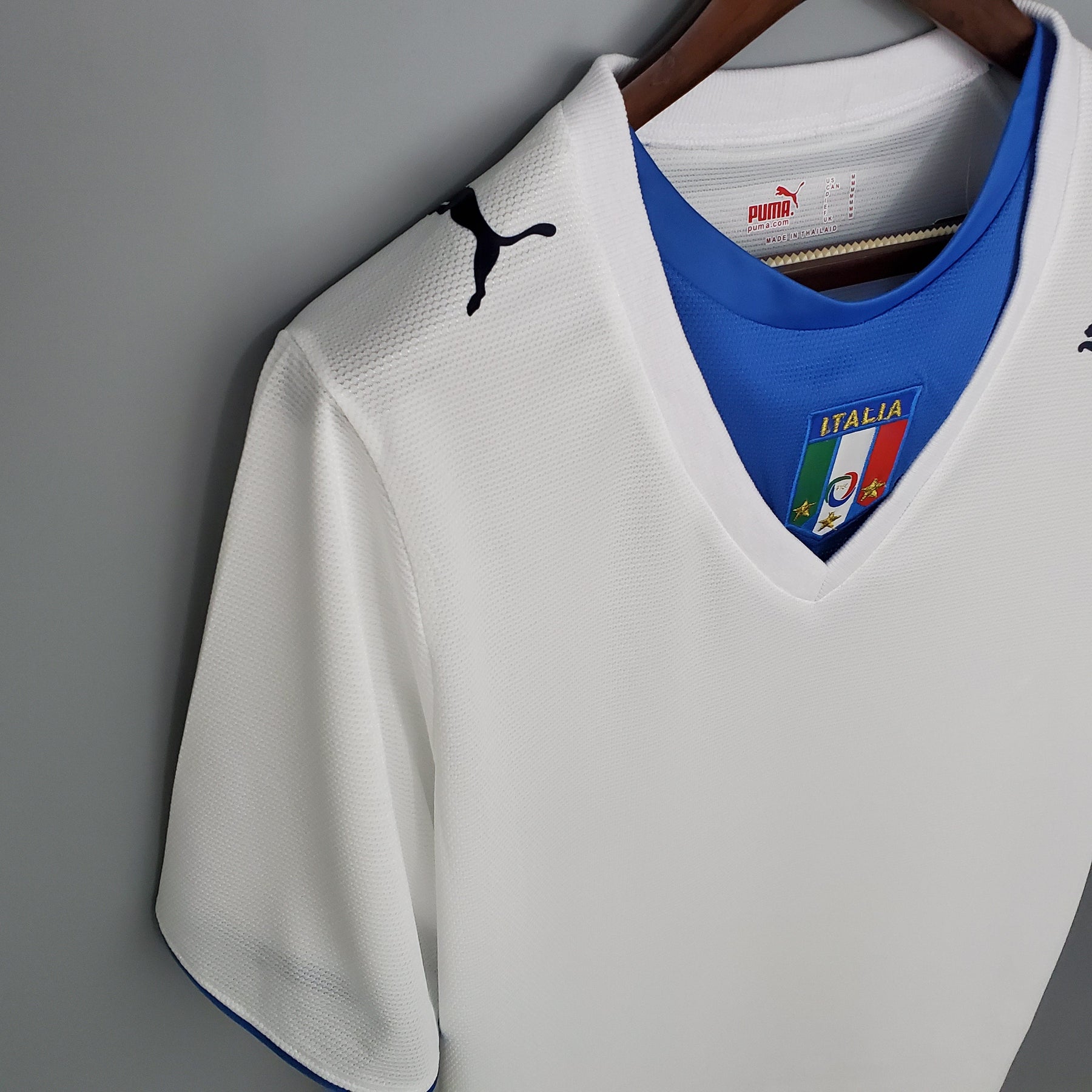 Italy Away Shirt 2006 - Retro Version