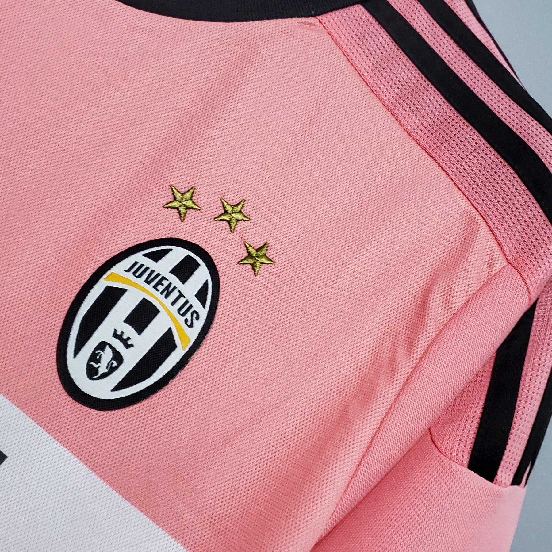 Juventus Reserve Jersey 15/16 - Retro Version