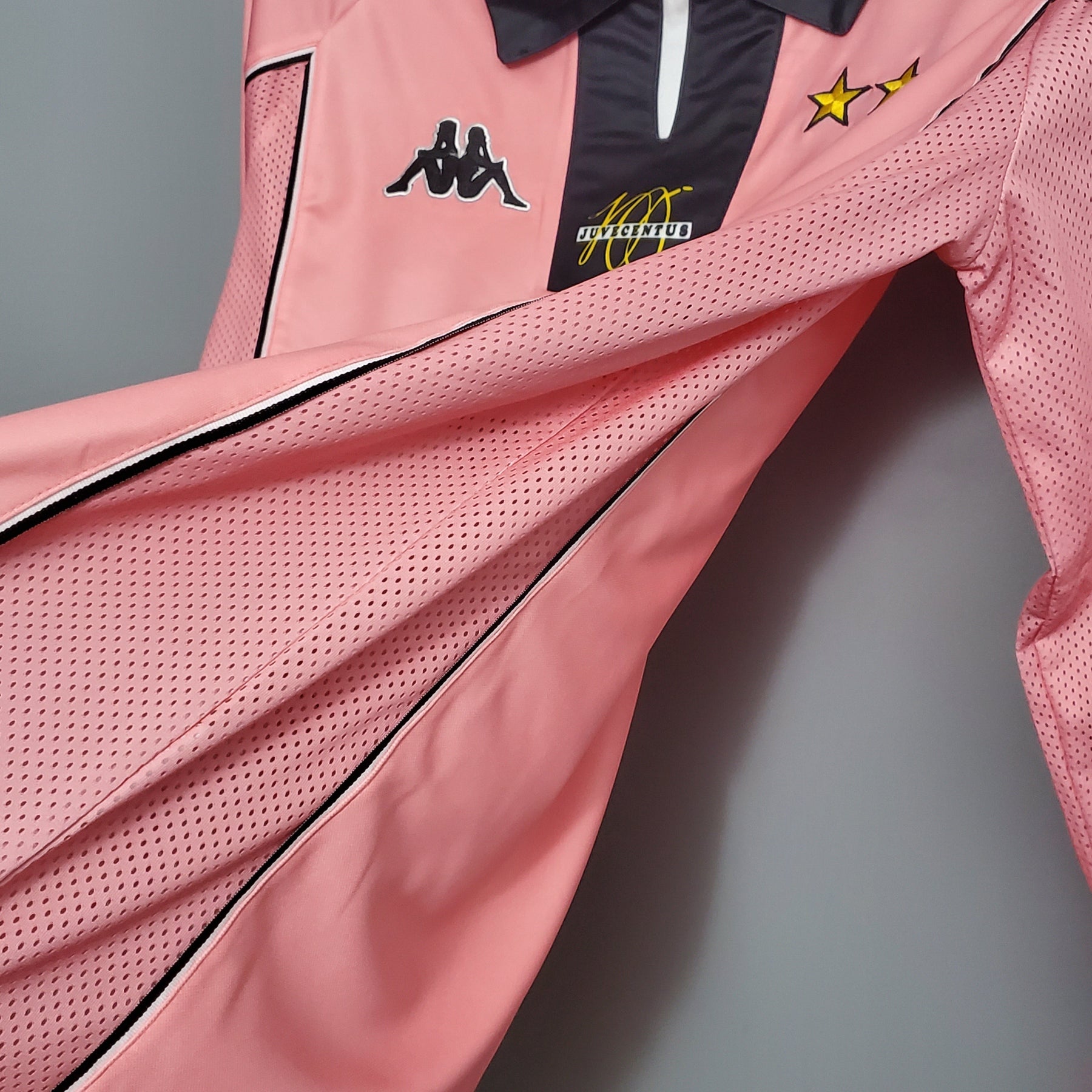 Juventus Away Shirt 97/98 - Retro Version Long Sleeve