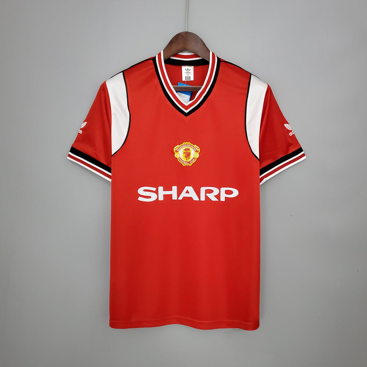 Manchester United Home Jersey 85/86 - Retro Version