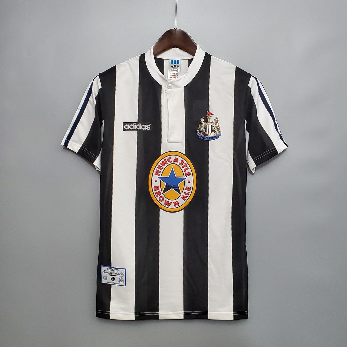 Newcastle Home Jersey 95/97 - Retro Version