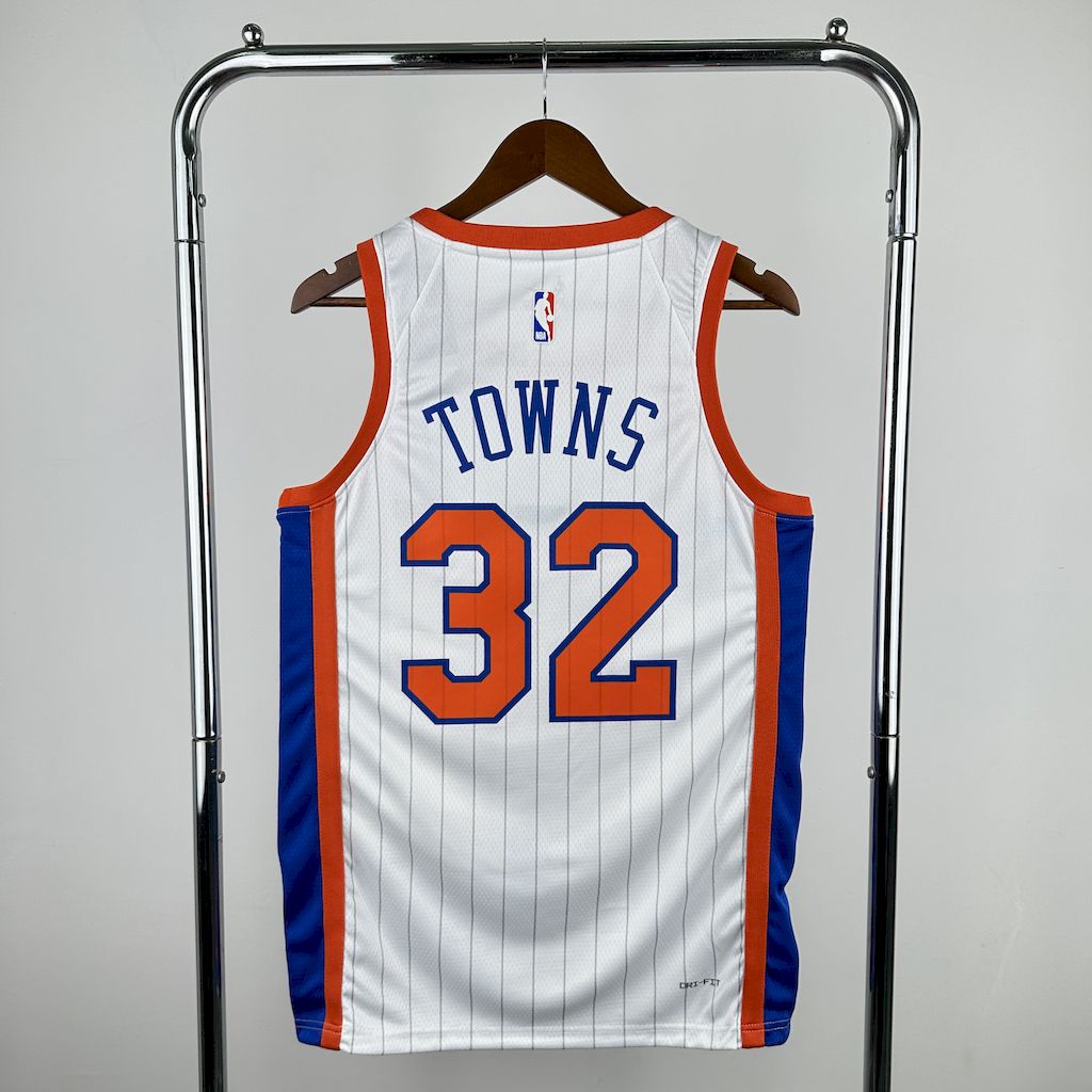 New York Knicks 2024/25 City Edition TOWNS#32