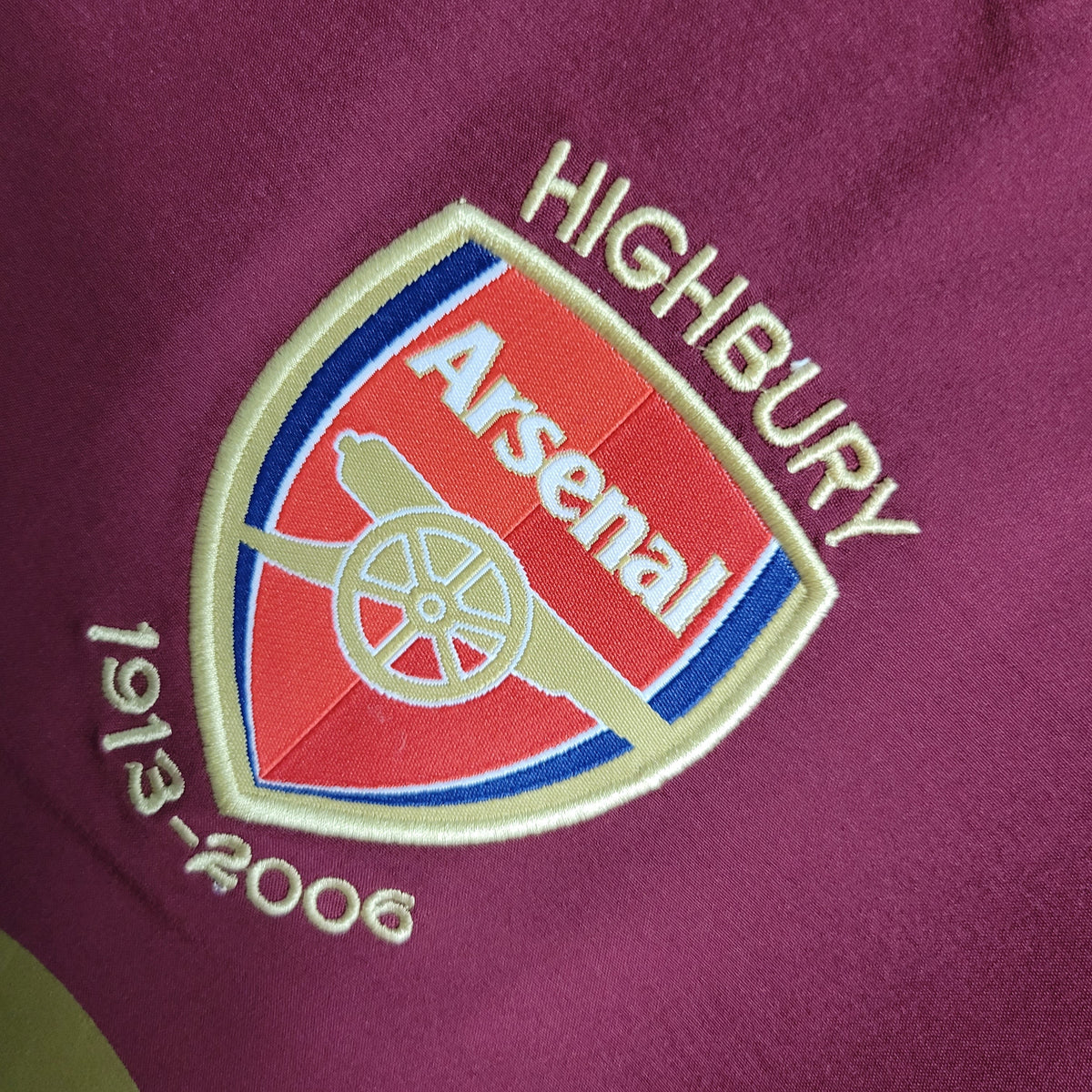 Arsenal Home Jersey 05/06 - Retro Version