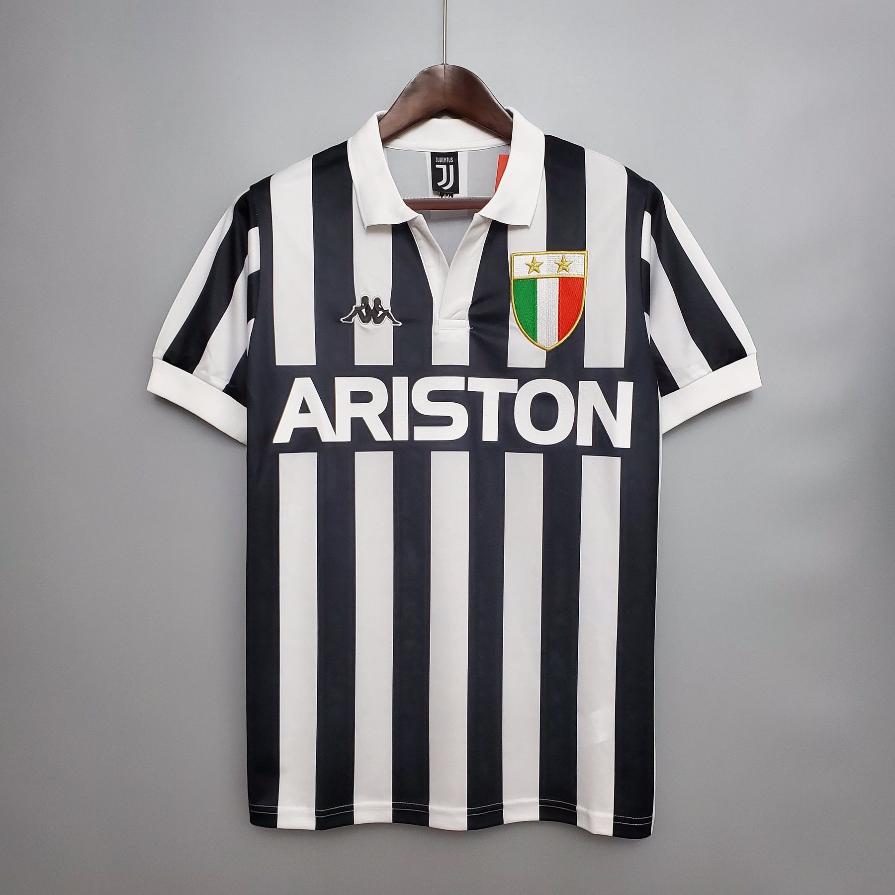 Juventus Home Shirt 84/85 - Retro Version