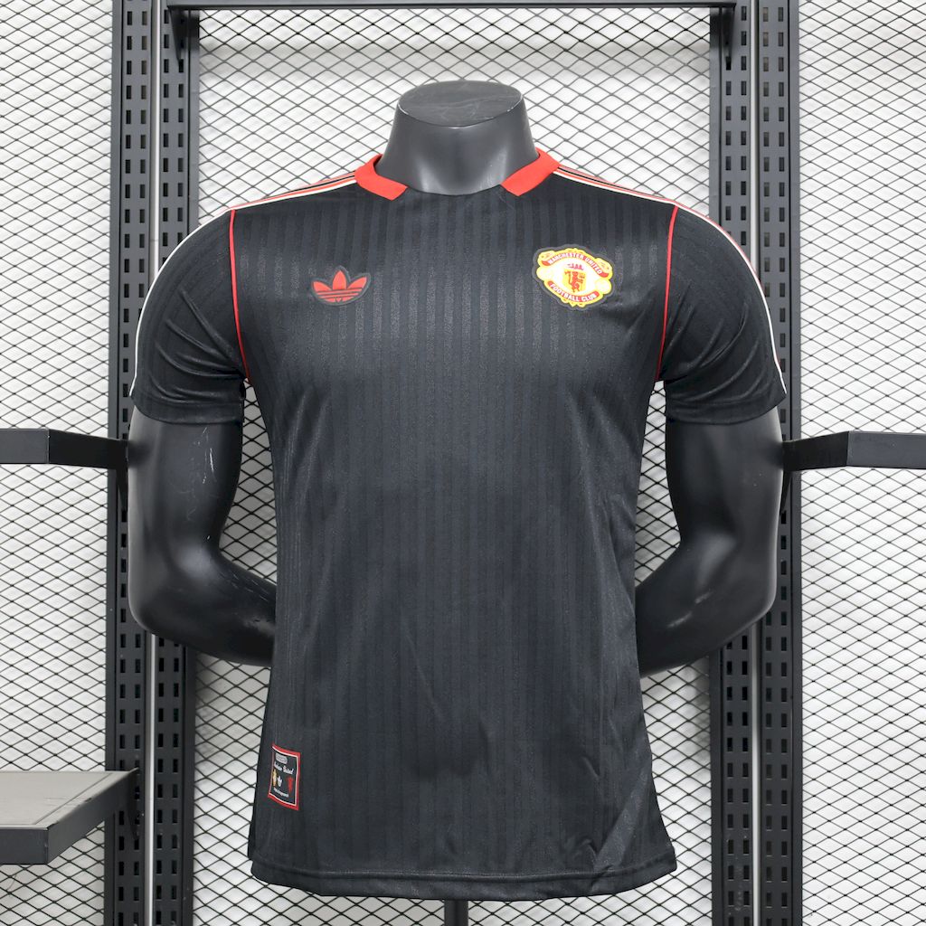 Manchester United 2025/26 Black Terrace Icons Jersey Player Version