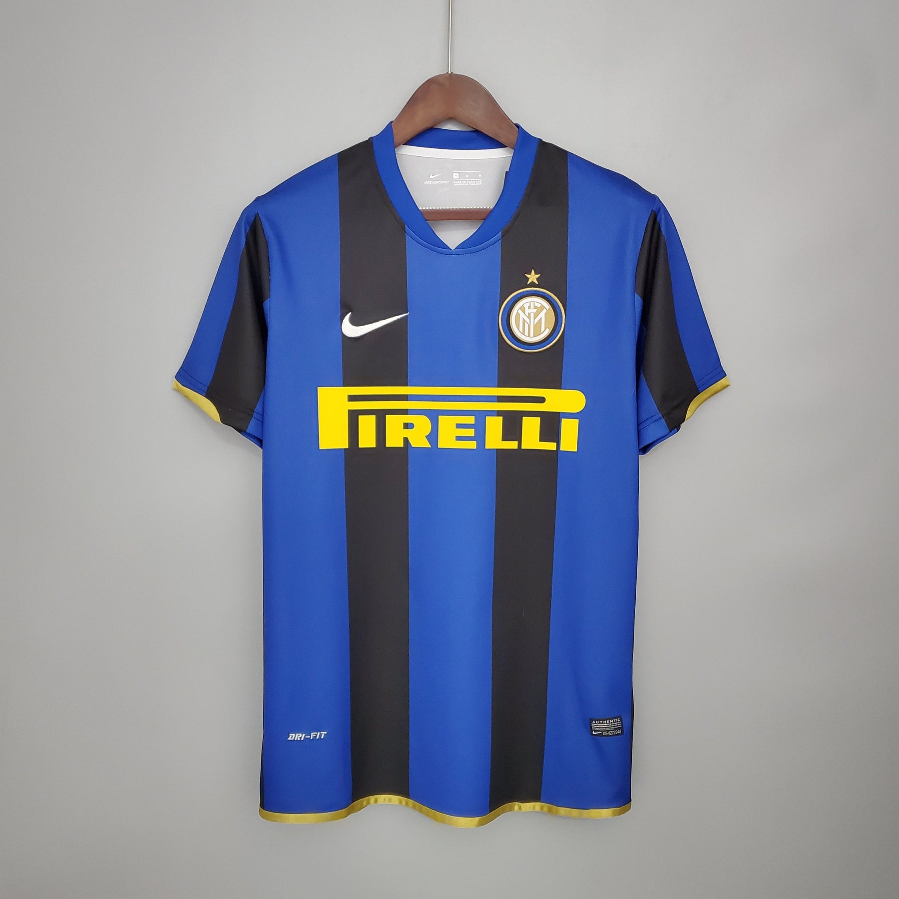 Inter Milan Home Shirt 08/09 - Retro Version