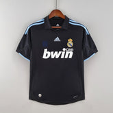 Real Madrid Reserve Jersey 09/10 - Retro Version