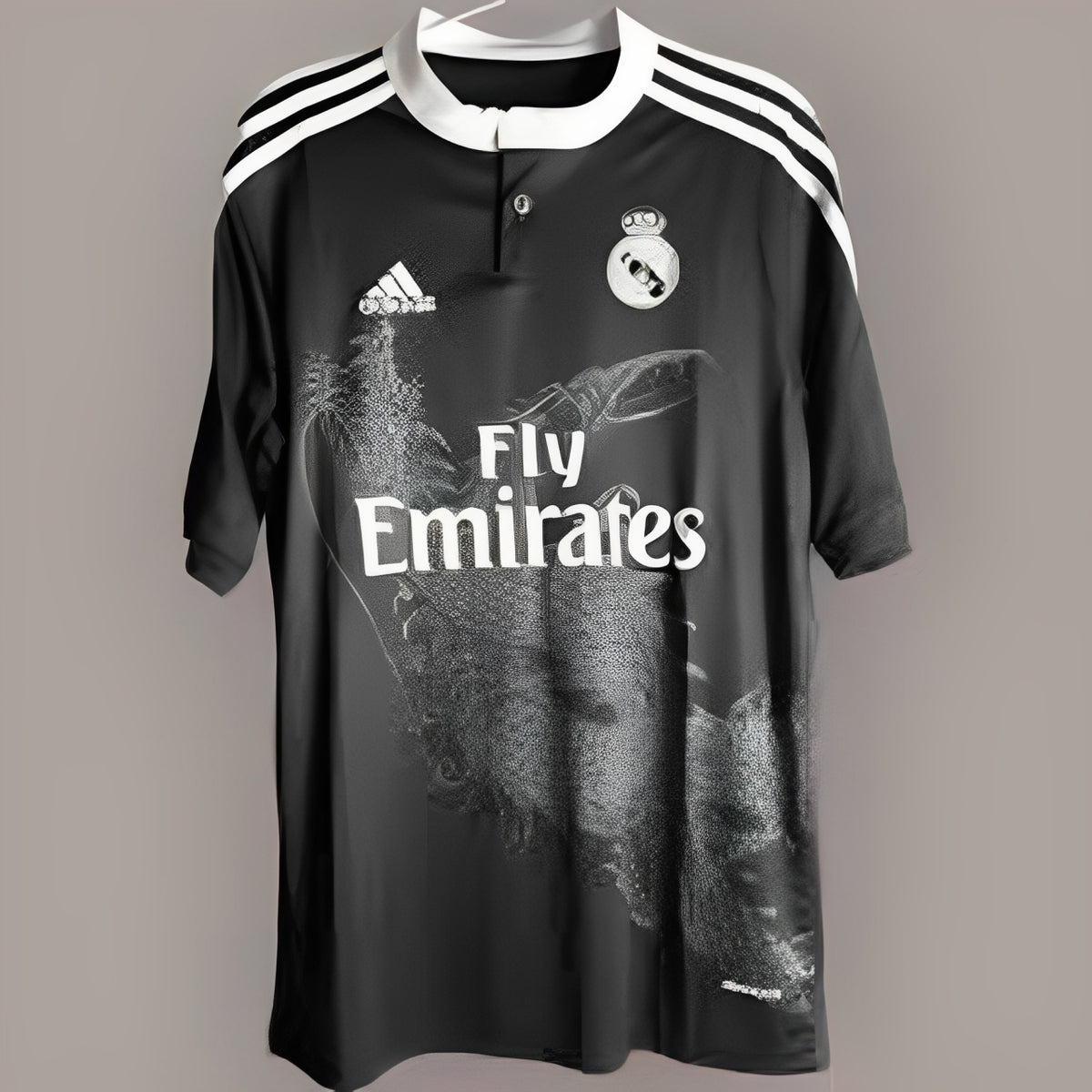 Real Madrid III 14/15 Jersey - Retro Version